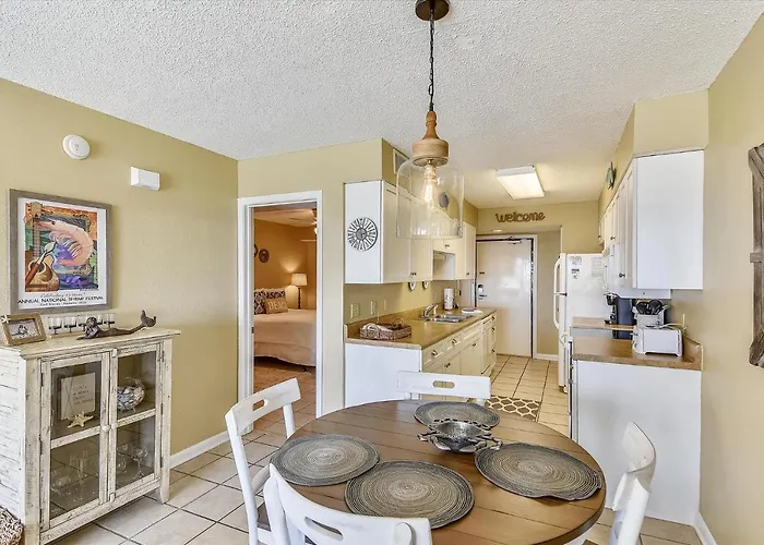 Island Shores 151 *